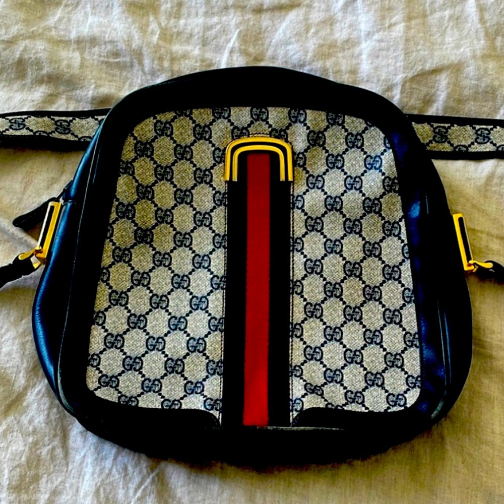 Authentic 1970’s Gucci purse